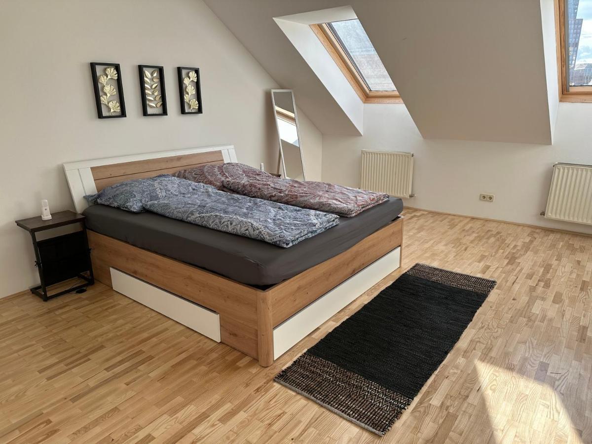 Klimatisiertes Dachgeschoss City Apartment In Zentrum Wiens Екстериор снимка