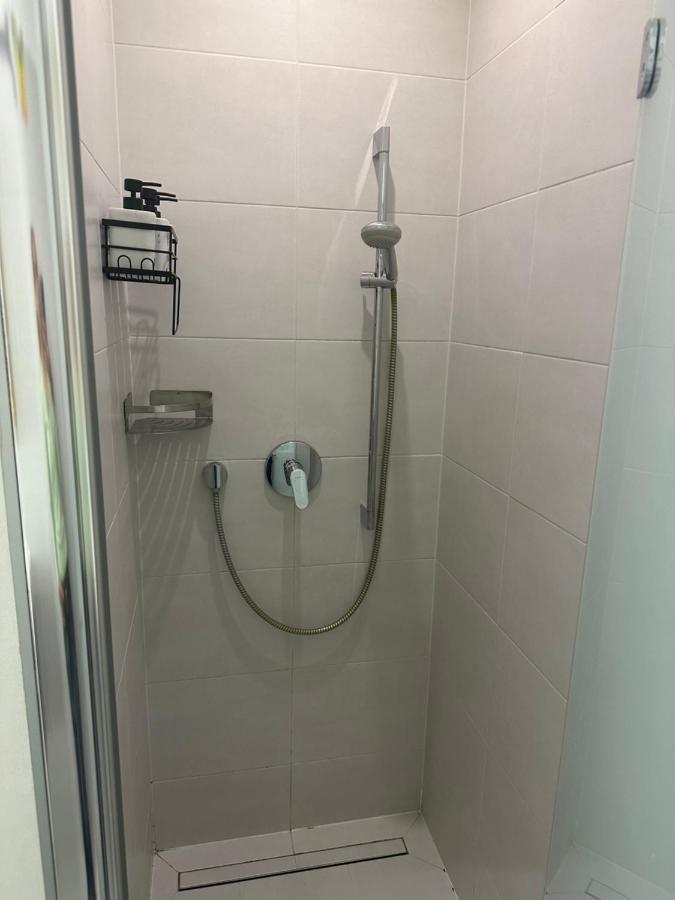 Klimatisiertes Dachgeschoss City Apartment In Zentrum Wiens Екстериор снимка